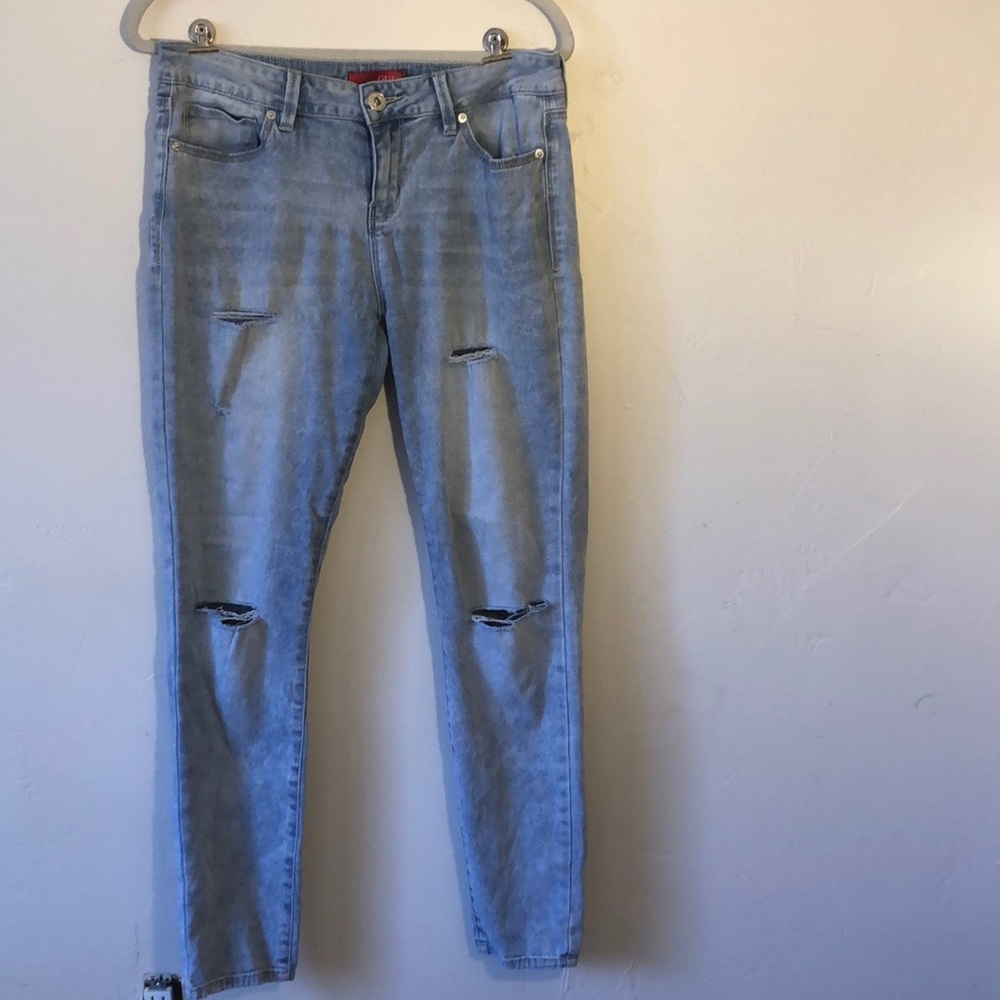 Guess Medium Rise Curvy Skinny Jeans